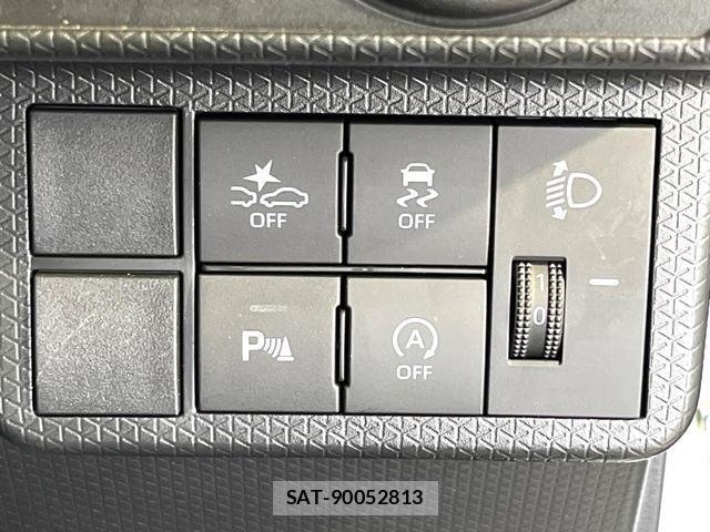 Daihatsu TANTO 2023-10 8329008-6