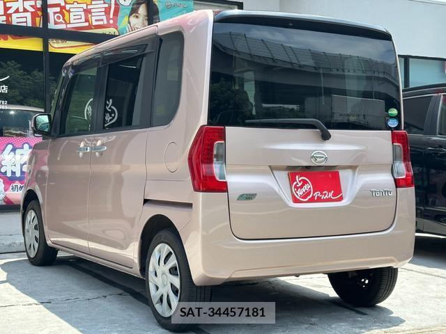 Daihatsu TANTO 2014-01 8329999-12