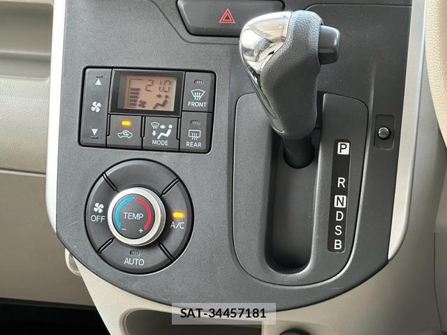 Daihatsu TANTO 2014-01 8329999-4