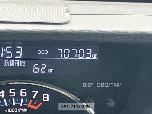 Daihatsu TANTO 2017-10 8330153-1