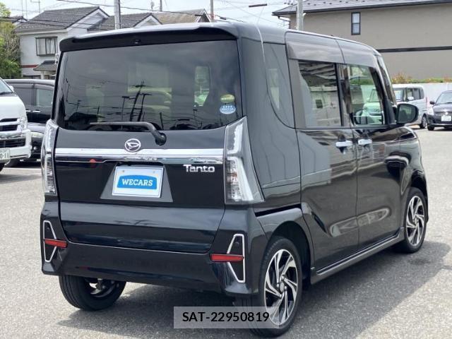 Daihatsu TANTO 2019-09 8330220-2