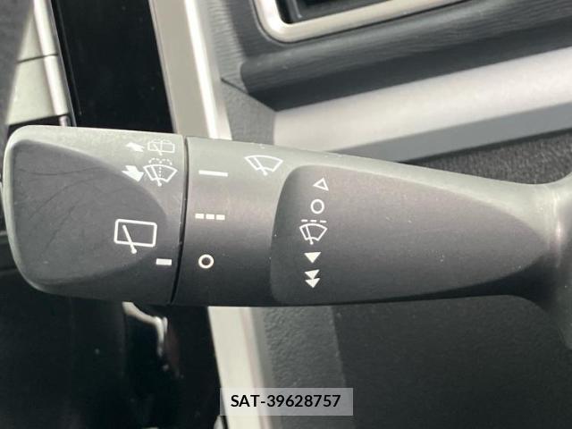 Daihatsu TANTO 2018-09 8330249-15