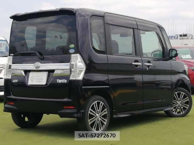 Daihatsu TANTO 2014-02 8330299-1