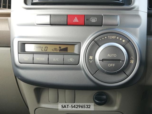 Daihatsu TANTO 2011-12 8330306-12