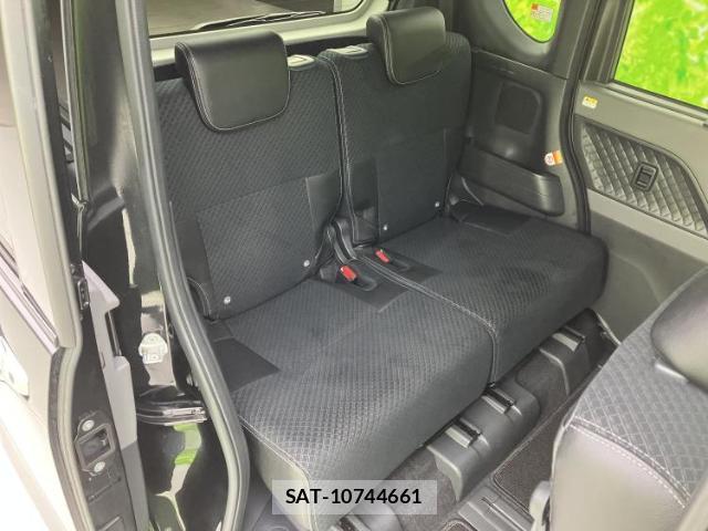 Daihatsu TANTO 2020-08 8330420-4