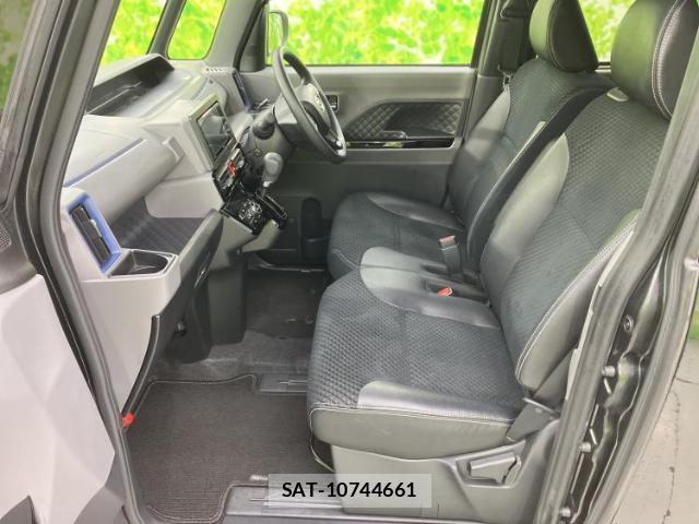 Daihatsu TANTO 2020-08 8330420-5