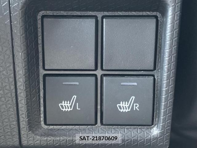 Daihatsu TANTO 2023-03 8330440-16