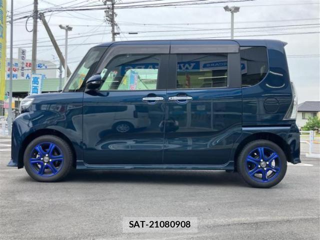 Daihatsu TANTO 2023-11 8330587-1