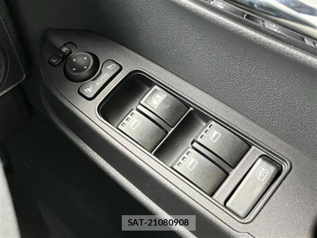 Daihatsu TANTO 2023-11 8330587-15