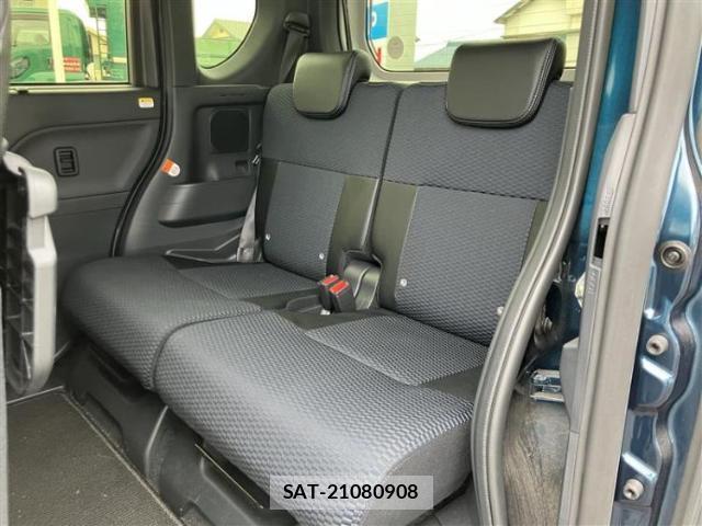 Daihatsu TANTO 2023-11 8330587-5