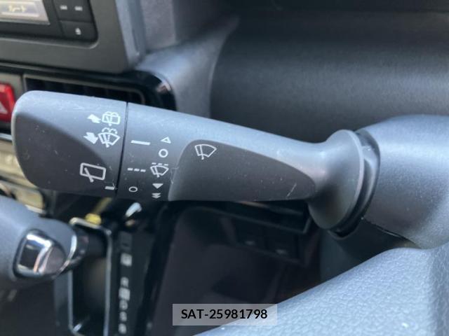 Daihatsu TANTO 2021-08 8330608-16