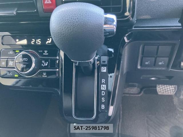Daihatsu TANTO 2021-08 8330608-17