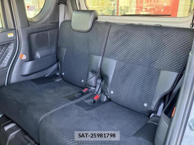 Daihatsu TANTO 2021-08 8330608-6