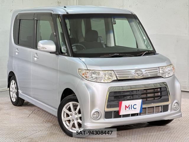 Daihatsu TANTO 2011-07 8330689-11