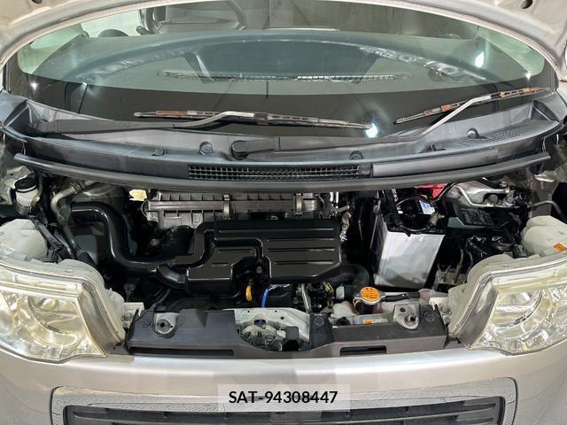 Daihatsu TANTO 2011-07 8330689-19
