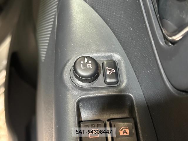 Daihatsu TANTO 2011-07 8330689-4