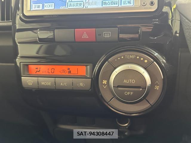 Daihatsu TANTO 2011-07 8330689-9