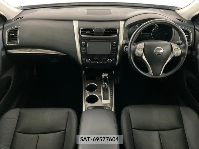 Nissan TEANA 2017-06 8329210-2