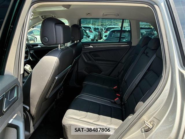 VolksWagen TIGUAN 2019-06 8328438-14
