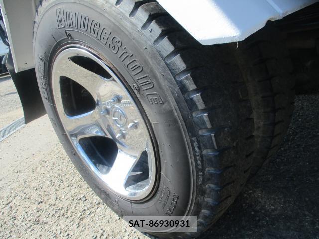 Mazda TITAN 2000-08 8328859-17