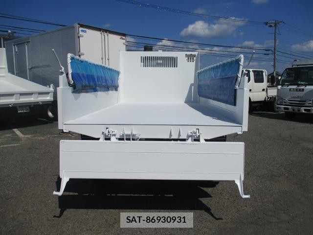 Mazda TITAN 2000-08 8328859-3