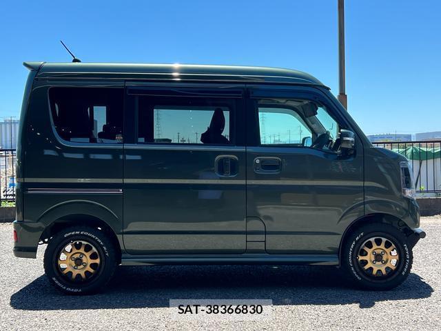 Mitsubishi TOWN BOX 2024-05 8330265-7