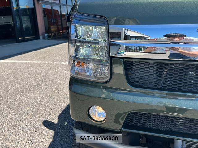 Mitsubishi TOWN BOX 2024-05 8330265-8