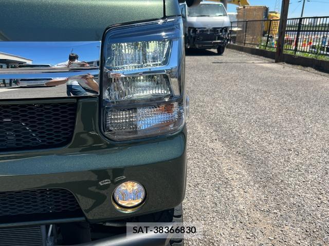 Mitsubishi TOWN BOX 2024-05 8330265-9
