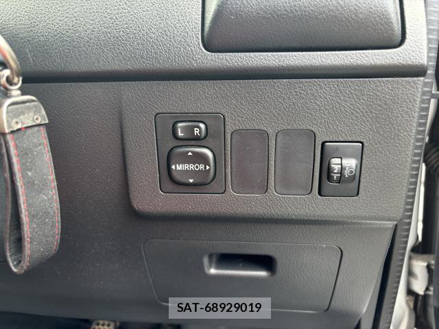 Toyota TOWNACE VAN 2010-08 8329572-8