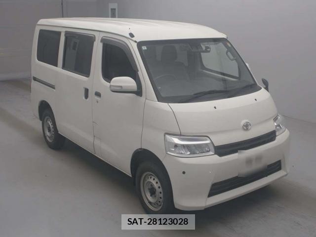 Toyota TOWNACE VAN 2022-07 8329683-0