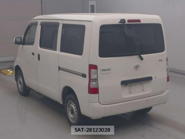 Toyota TOWNACE VAN 2022-07 8329683-3