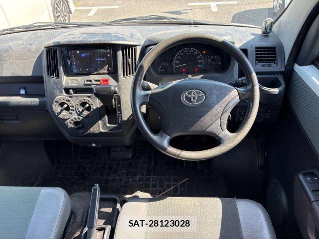 Toyota TOWNACE VAN 2022-07 8329683-4