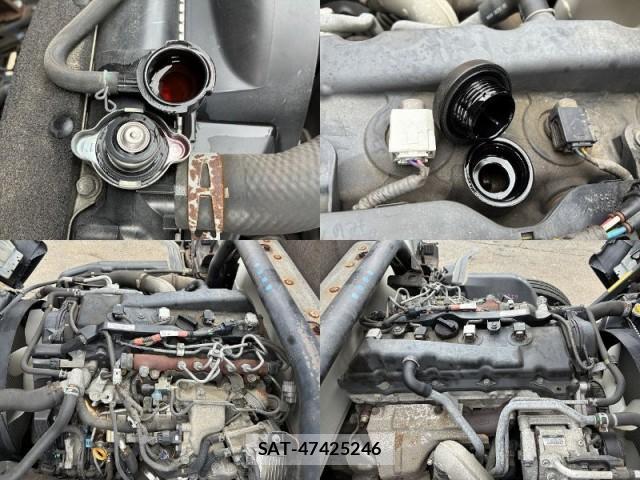 Toyota TOYOACE 2014-12 8330163-18
