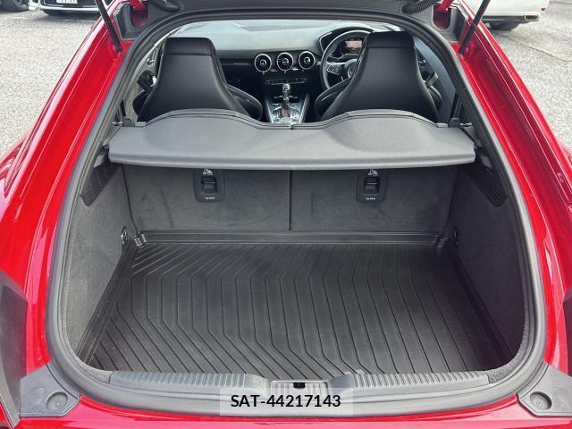 Audi TT 2020-07 8330154-9