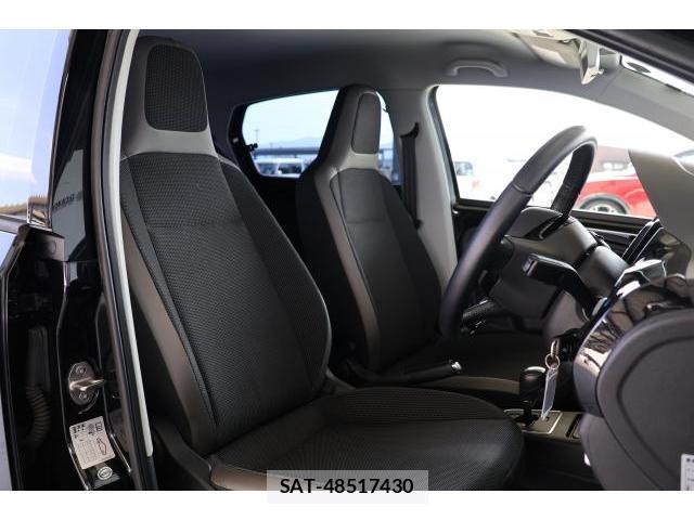 VolksWagen UP! 2016-03 8329000-5