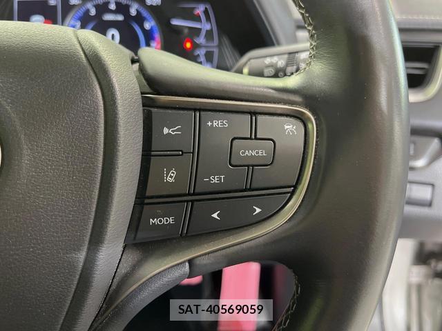 Lexus UX 2019-10 8328530-6
