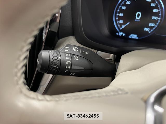 Volvo V60 2022-03 8329901-11