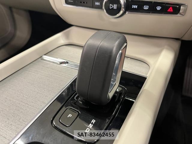 Volvo V60 2022-03 8329901-15