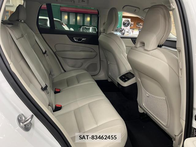 Volvo V60 2022-03 8329901-4