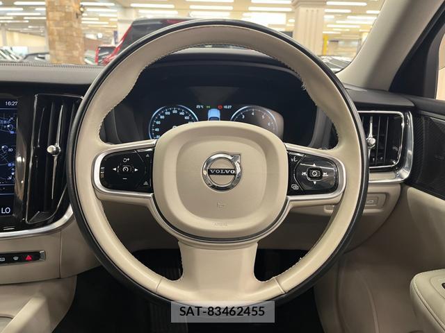 Volvo V60 2022-03 8329901-7