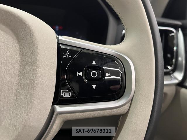 Volvo V60 2025-08 8329908-11