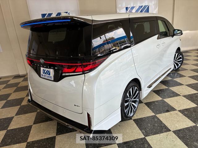 Toyota VELLFIRE 2024-04 8327800-2