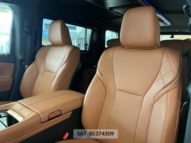 Toyota VELLFIRE 2024-04 8327800-7