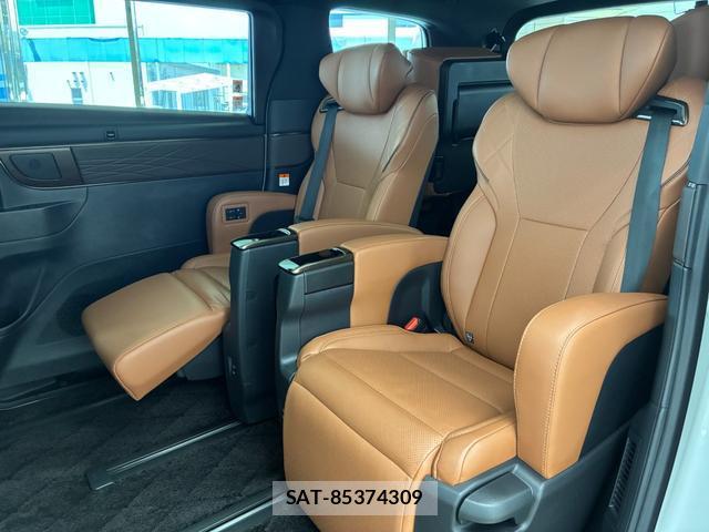 Toyota VELLFIRE 2024-04 8327800-8