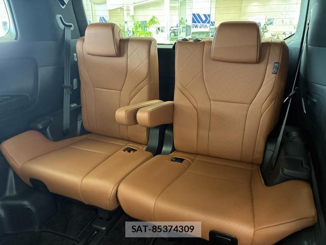 Toyota VELLFIRE 2024-04 8327800-9