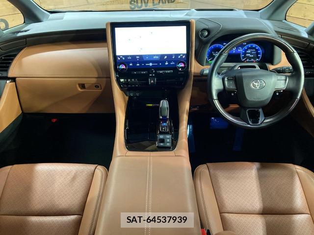 Toyota VELLFIRE 2024-02 8328017-1
