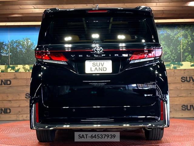 Toyota VELLFIRE 2024-02 8328017-15