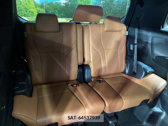 Toyota VELLFIRE 2024-02 8328017-9