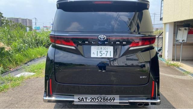 Toyota VELLFIRE 2024-02 8329314-1
