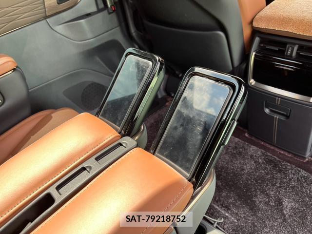 Toyota VELLFIRE 2024-03 8330213-8